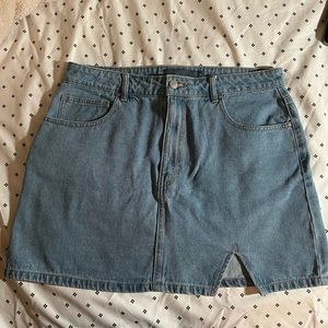 Denim skirt